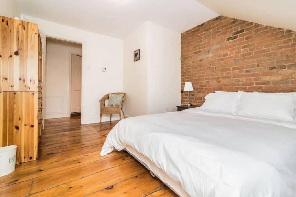 North House - Mtl Artist Loft - Champs Appartement Montréal Buitenkant foto